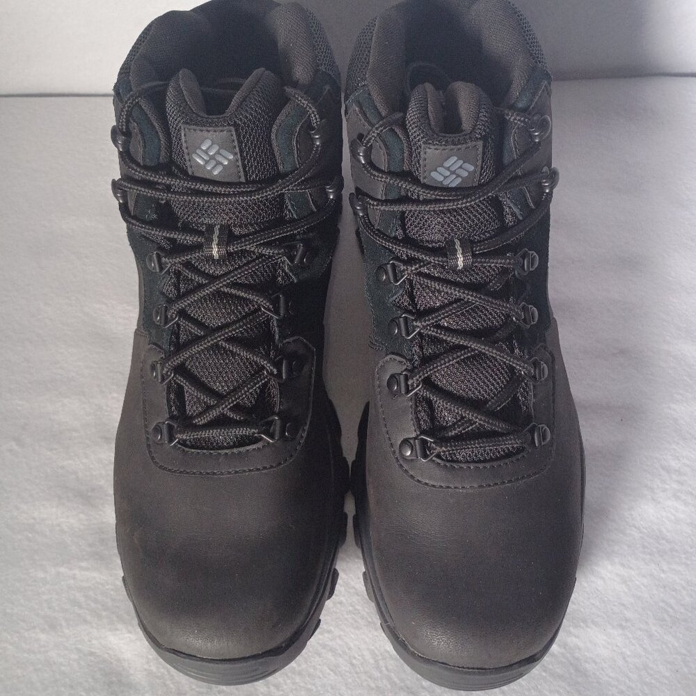 Columbia Men's Newton Ridge Plus II Waterproof Hiking Boots- Black Size 13
